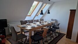 Essbereich oben für 10 Personen Essbereich oben für 10 Personen