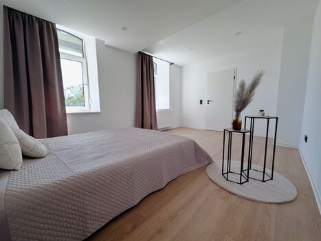 Flexible Unterkunft für Gruppen – komplett ausgestattet, WLAN, Küche Flexible Unterkunft für Gruppen – komplett ausgestattet, WLAN, Küche