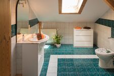 Bad WC, Dusche DG Zellbachblick Bad WC, Dusche DG Zellbachblick