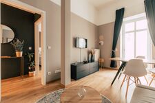 *Lovely Boho* 2-Zimmer-Appartement mit Mini-Küche und Balkon Bild 1 *Lovely Boho* 2-Zimmer-Appartement mit Mini-Küche und Balkon Bild 1