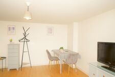 Frisch renovierte 2 Zimmer Wohnung Picture 8 Frisch renovierte 2 Zimmer Wohnung Picture 8