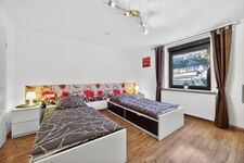 2x sanierte Monteurswohnungen in bester Lage! Zdjęcie 2 2x sanierte Monteurswohnungen in bester Lage! Zdjęcie 2