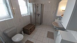 Duschbad mit WC EG Duschbad mit WC EG