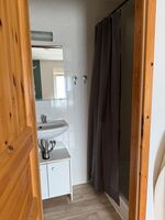 Bad mit Dusche Bad mit Dusche