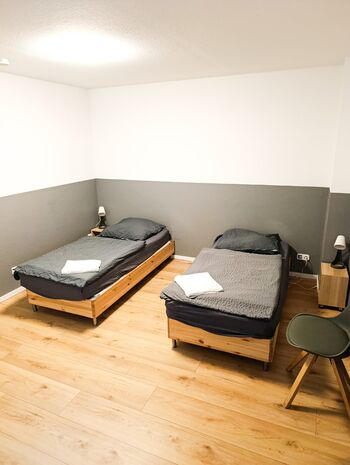 Krefeld House für 8 Pers. - (20 Min. bis nach Düsseldorf) Bild 5 Krefeld House für 8 Pers. - (20 Min. bis nach Düsseldorf) Bild 5