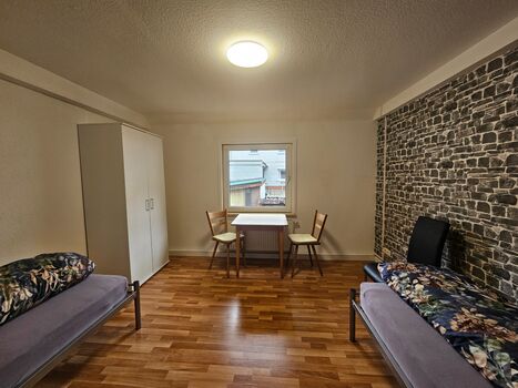 Monteurzimmer auch für Pendler und für große Gruppen! Monteurzimmer auch für Pendler und für große Gruppen!