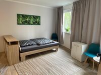 Monteurwohnungen neu ab 79m2 bis 6 Personen ab 16 Euro p. P. Bild 11 Monteurwohnungen neu ab 79m2 bis 6 Personen ab 16 Euro p. P. Bild 11