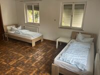 Haus mit zwei Wohnungen Bild 5 Haus mit zwei Wohnungen Bild 5