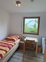 Komplett möblierte Einzel- und Doppelzimmer in Laichingen Bild 8 Komplett möblierte Einzel- und Doppelzimmer in Laichingen Bild 8