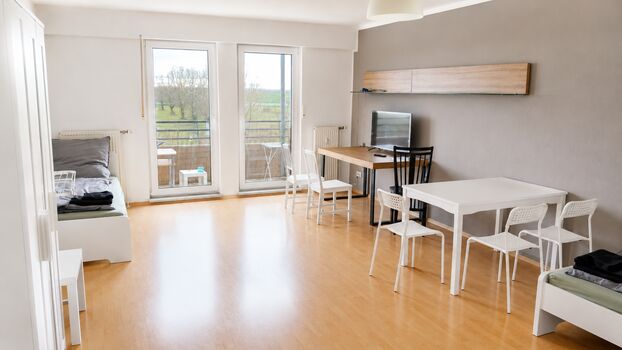 Apartments in Kabelsketal 15Min Flughafen, Porsche, Halle, Brehna, BMW Zdjęcie 5 Apartments in Kabelsketal 15Min Flughafen, Porsche, Halle, Brehna, BMW Zdjęcie 5