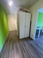 Praktische 1-Zimmer-Monteurwohnung mit Balkon, WLAN und 24h Zdjęcie 5 Praktische 1-Zimmer-Monteurwohnung mit Balkon, WLAN und 24h Zdjęcie 5