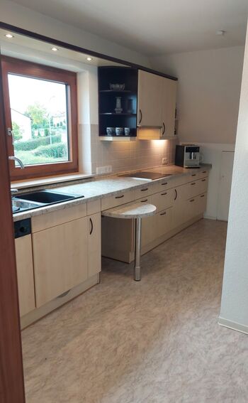 geräumige 3,5 Zi.wohnung Mühlacker mit Balkon(2 kostenlose PKW Stellpl.) Bild 3 geräumige 3,5 Zi.wohnung Mühlacker mit Balkon(2 kostenlose PKW Stellpl.) Bild 3