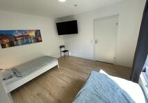 Kassel | bis zu 18 Monteurbetten | Smart TV | Küche | Internet Zdjęcie 1 Kassel | bis zu 18 Monteurbetten | Smart TV | Küche | Internet Zdjęcie 1