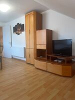 Neu renoviertes 100qm Haus mit Garten und Terrasse Bild 1 Neu renoviertes 100qm Haus mit Garten und Terrasse Bild 1