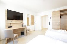 Renoviertes Apartment (bis 6 Pers.)-Remscheid-WLAN-Parkplatz Picture 15 Renoviertes Apartment (bis 6 Pers.)-Remscheid-WLAN-Parkplatz Picture 15