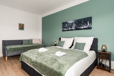 4 Room, 1,5 Bäder, Zentral, Balkon, Billard, PS4, Parkplatz Bild 3 4 Room, 1,5 Bäder, Zentral, Balkon, Billard, PS4, Parkplatz Bild 3