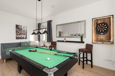 4 Room, 1,5 Bäder, Zentral, Balkon, Billard, PS4, Parkplatz Bild 9 4 Room, 1,5 Bäder, Zentral, Balkon, Billard, PS4, Parkplatz Bild 9