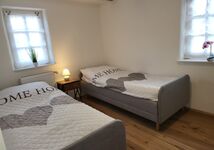 EG — Schlafzimmer / Bedroom EG — Schlafzimmer / Bedroom