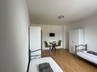 Moderne Monteurwohnung für 6 Personen – Komplett renoviert! Bild 4 Moderne Monteurwohnung für 6 Personen – Komplett renoviert! Bild 4