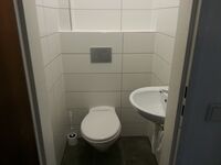WC WC