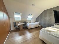 DG Zimmer 12 DG Zimmer 12