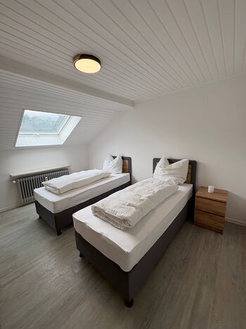 Wohnungen Regen - 2 bis 9 Personen pro Wohnung Bild 3 Wohnungen Regen - 2 bis 9 Personen pro Wohnung Bild 3