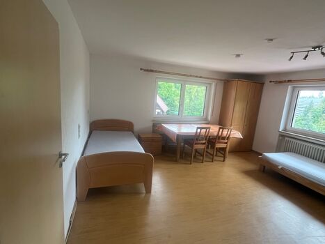 Zimmer 3 Große Wohnung Zimmer 3 Große Wohnung