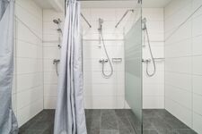Gemeinschaftsdusche Gemeinschaftsdusche