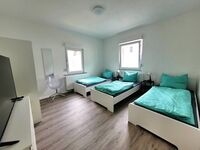 Schlafzimmer (2 oder 3 Einzelbetten) Schlafzimmer (2 oder 3 Einzelbetten)