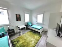 Schlafzimmer (2 oder 3 Einzelbetten) Schlafzimmer (2 oder 3 Einzelbetten)