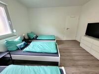 Schlafzimmer (2 oder 3 Einzelbetten) Schlafzimmer (2 oder 3 Einzelbetten)