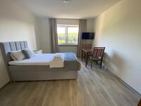 Am Autobahnkreuz A70/A9 in Alleinlage Bild 1 Am Autobahnkreuz A70/A9 in Alleinlage Bild 1