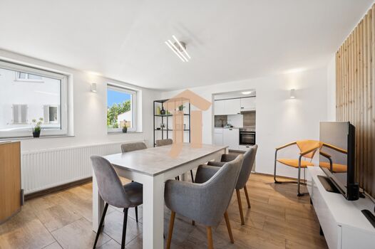 Wohnzimmer mit Essbereich EG Wohnzimmer mit Essbereich EG