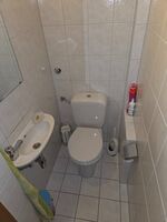 WC WC