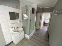 EMAS 8 / Whg. mit 2 Einzelbetten, WLAN, Küche, Waschmaschine Bild 3 EMAS 8 / Whg. mit 2 Einzelbetten, WLAN, Küche, Waschmaschine Bild 3