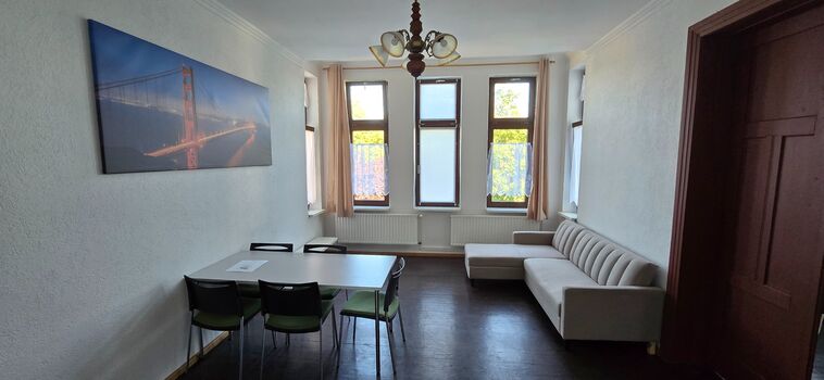 Monteurwohnung in Rostock – 4 Schlafzimmer, bis 7 Personen, Bild 2 Monteurwohnung in Rostock – 4 Schlafzimmer, bis 7 Personen, Bild 2