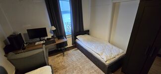 Nur 22 Euro pro Person: Große Wohnung 150 m², 6 Schlafplätze. Picture 2 Nur 22 Euro pro Person: Große Wohnung 150 m², 6 Schlafplätze. Picture 2