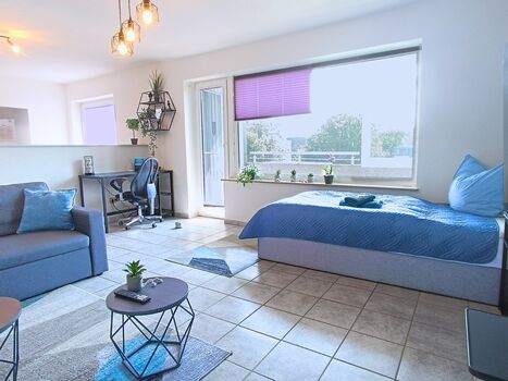 * Blue Design - Ruhig - Arbeitsplatz - Balkon * * Blue Design - Ruhig - Arbeitsplatz - Balkon *