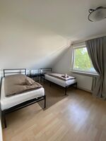 Schlafzimmer 4 (OG) Schlafzimmer 4 (OG)