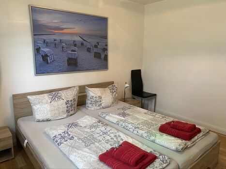 Großes Schlafzimmer mit Doppelbett Großes Schlafzimmer mit Doppelbett