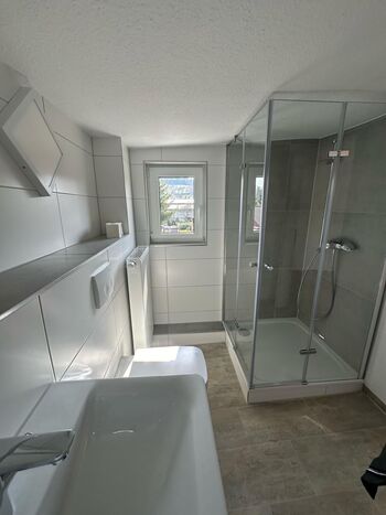 Modernes, neu saniertes Haus zur Vermietung – ideal für alle Zdjęcie 2 Modernes, neu saniertes Haus zur Vermietung – ideal für alle Zdjęcie 2