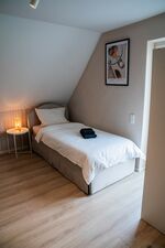 HOCHWERTIG EINGERICHTET | 1 ZIMMER | FREE PARKING - WiFi Bild 1 HOCHWERTIG EINGERICHTET | 1 ZIMMER | FREE PARKING - WiFi Bild 1