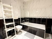 Bad mit Badewanne Bad mit Badewanne