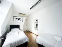 Krefeld House Deluxe Apartment - 15min to DUS & FREE Parking Zdjęcie 11 Krefeld House Deluxe Apartment - 15min to DUS & FREE Parking Zdjęcie 11