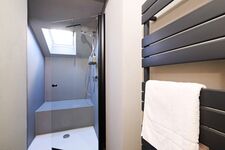 XZLLENZ: 6 Pers., Parken, S-Bahn, Küche, Bad, Smart-TV Bild 8 XZLLENZ: 6 Pers., Parken, S-Bahn, Küche, Bad, Smart-TV Bild 8