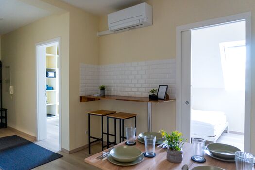 Ess- und Aufenthaltsbereich Ess- und Aufenthaltsbereich