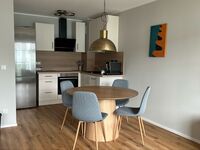 Stilvolle 2-Zimmer-Wohnung in Gersthofen – Vollausstattung Bild 7 Stilvolle 2-Zimmer-Wohnung in Gersthofen – Vollausstattung Bild 7