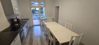 Kernsanierte 120-m²-Monteurwohnung in Herne | 2 Bäder · Smart-TV · Wasch Bild 7 Kernsanierte 120-m²-Monteurwohnung in Herne | 2 Bäder · Smart-TV · Wasch Bild 7