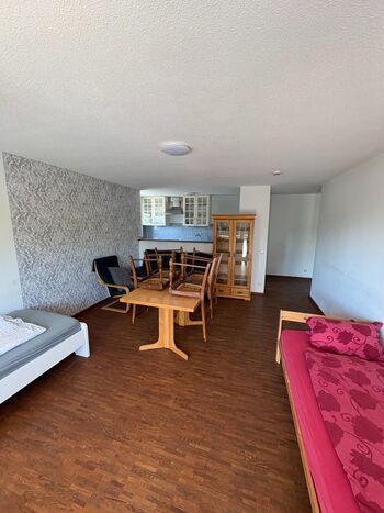 Große Zweizimmerwohnung in Gundelfingen, nähe Freiburg Große Zweizimmerwohnung in Gundelfingen, nähe Freiburg