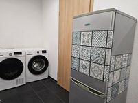 Waschmaschine/Trockner in der Küche Waschmaschine/Trockner in der Küche